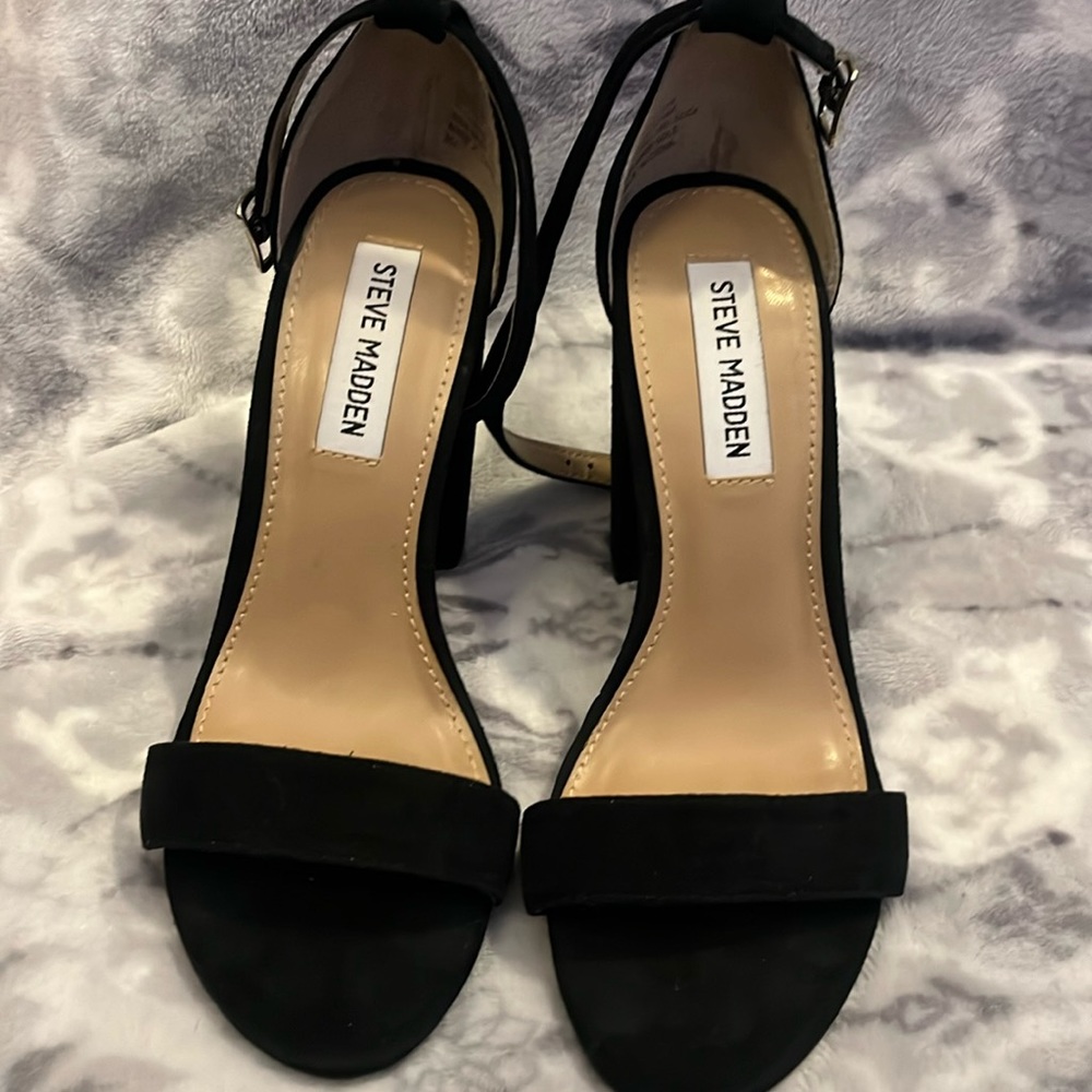 Black and cream woman heels size 7.5 M hight 4 used